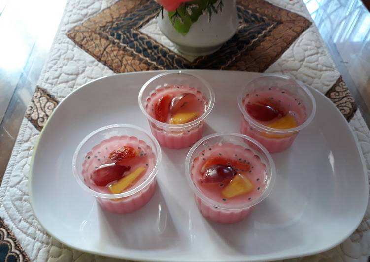 Silky pudding strawberry tropical fruit