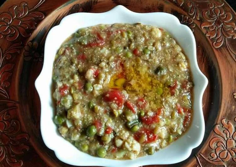 Recipe of Any-night-of-the-week Mixed vegetables bajra khichdi