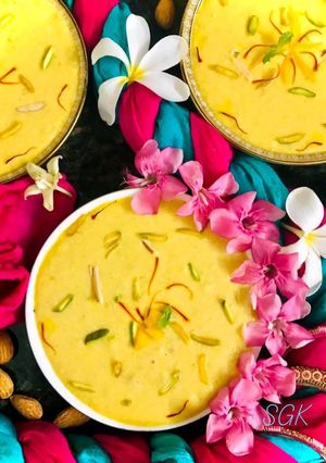 मैंगो फिरनी (Mango phirni recipe in hindi) रेसिपी मुख्य फोटो