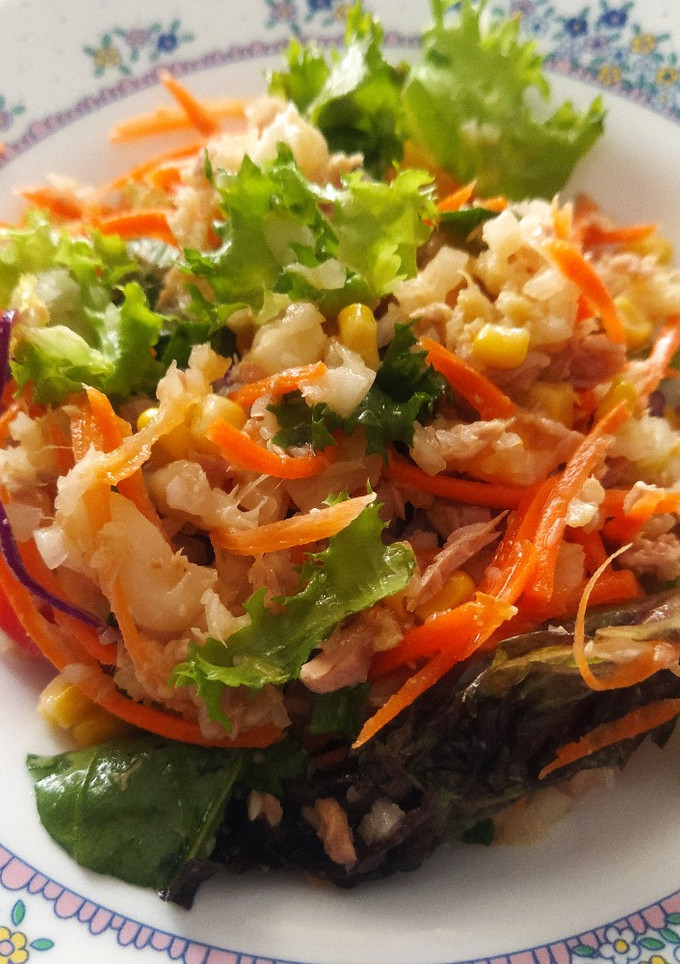 Una foto de Ensalada de colores