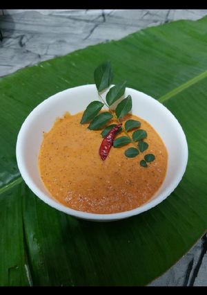 साउथ इंडियन टमाटर चटनी(south indian tamatar chutney recipe in hindi) रेसिपी मुख्य फोटो