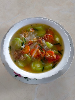 Foto resep Sayur bening oyong wortel