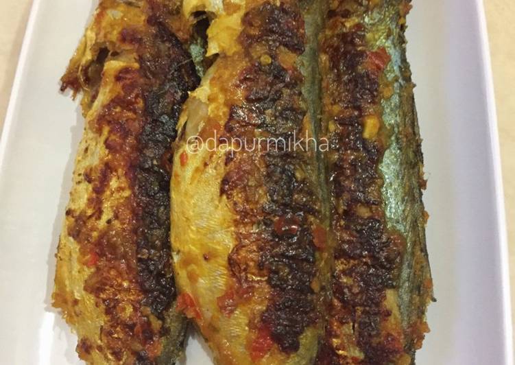 Kembung Bakar Padang