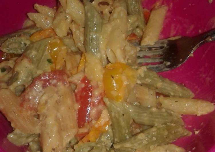 Roasted Pepper pasta salad