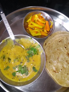 બેસન (Besan Recipe in Gujarati) રેસીપી મુખ્ય ફોટો