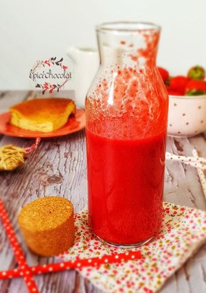 Une photo de COULIS FRAISES - FRAMBOISES (AU THERMOMIX OU PAS)