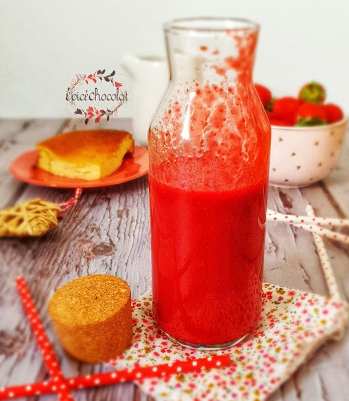 Une photo de COULIS FRAISES - FRAMBOISES (AU THERMOMIX OU PAS)