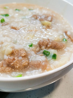 清香紹興牛肉粥|菜肉甜味,清爽又濃厚的矛盾滋味 的食譜成品照片