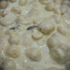 A picture of Sweet Makhana Raita.