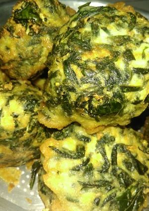 Foto resep Rolade daun singkong dan tahu ciamiiiikkkk 😋😋