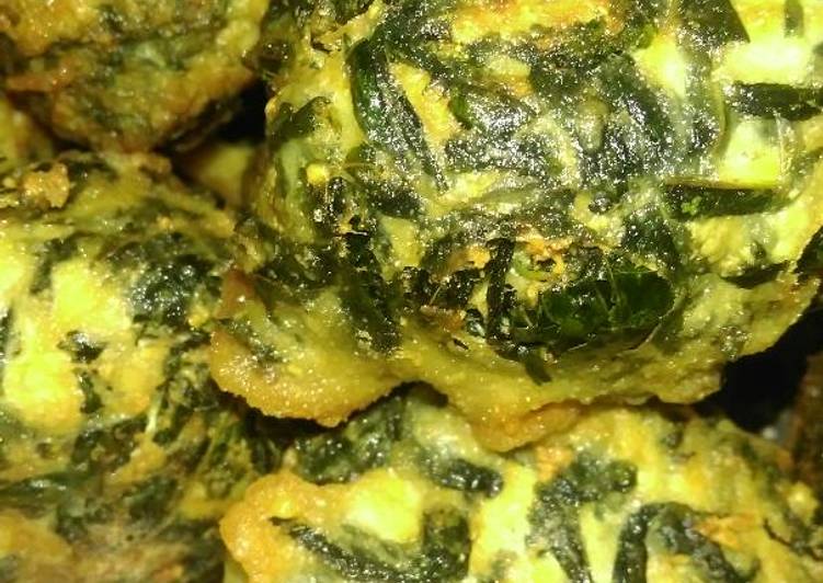 Rolade daun singkong dan tahu ciamiiiikkkk 😋😋