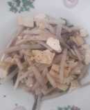 Ngó sen xào tàu hủ