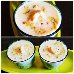A picture of Flattened Rice Kheer (Aval Payasam).