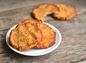 Vegán kókuszos banános keksz recept fotója