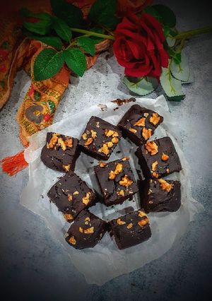A picture of Walnut brownie.