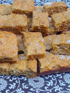 Una foto de Brownie de Pera o Damasco sin gluten