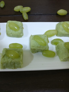 A picture of Grapes Barfi.