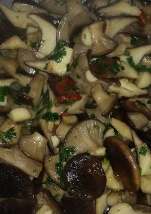 Foto di Funghi cardoncelli trifolati!