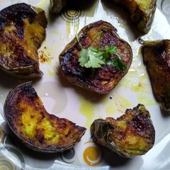 Begun bhaja (fried brinjal) A picture of Begun bhaja (fried brinjal).