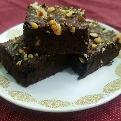 A picture of Walnut Almond Brownies.