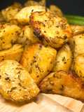 Khoai Tây Bi Nướng Thảo Mộc - Roasted Herbs Potatos