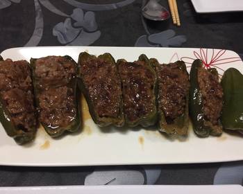 How To Prepare Recipe Hamburger stuffed with green peppers Home Style