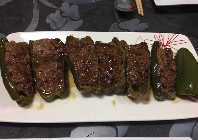 Steps to Prepare Quick Hamburger stuffed with green peppers