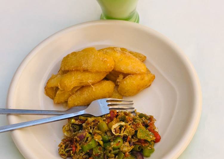 Recipe of Coated fried potatoes with egg sauce in 23 Minutes for Family