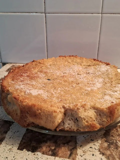 Una foto de Bizcochuelo de manzana y crema pastelera