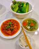 Cá ngừ xốt cà, canh cá nấu mẵn