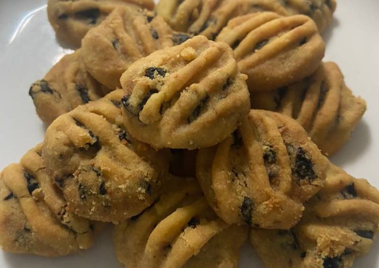 Raisin Cookies