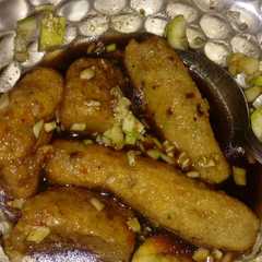 A picture of Pempek udang rebon.