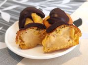 Una foto de pasta choux