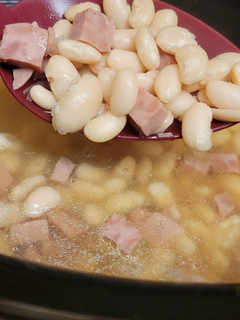 A picture of Crockpot Great Northern Beans and Ham.