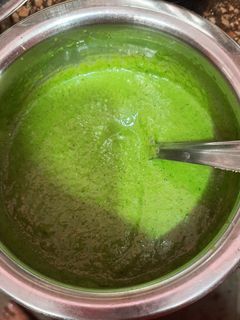 कच्चा आम और पुदीने की चटनी (kaccha aam aur pudine ki chutney recipe in Hindi) रेसिपी मुख्य फोटो