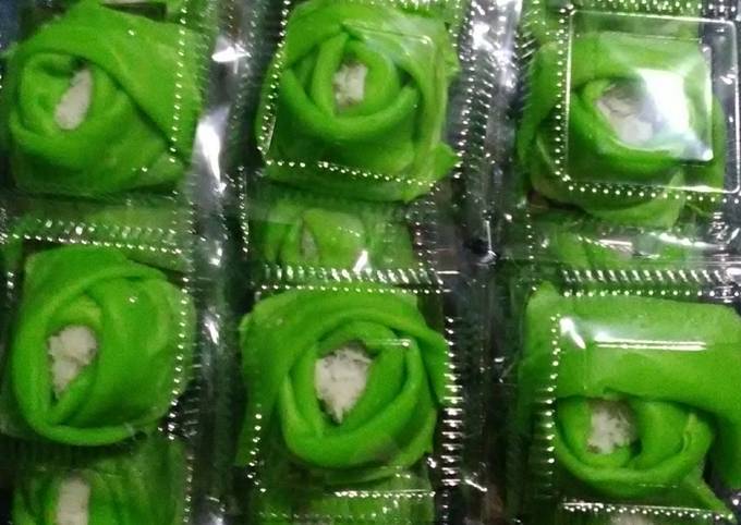 Recipe: Perfect Dadar gulung mawar