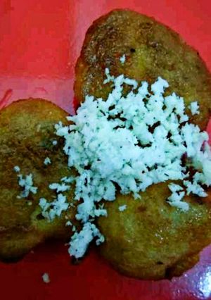 আম নারকেল বড়া রেসিপির প্রধান ছবি