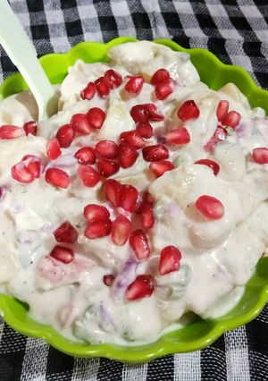 A picture of Creamy potatoes salad.
