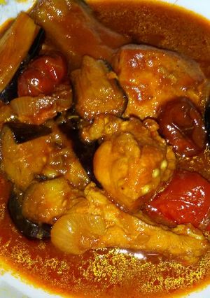 صورة لوصفة بصدر الدجاج والطماطم على طريقتي