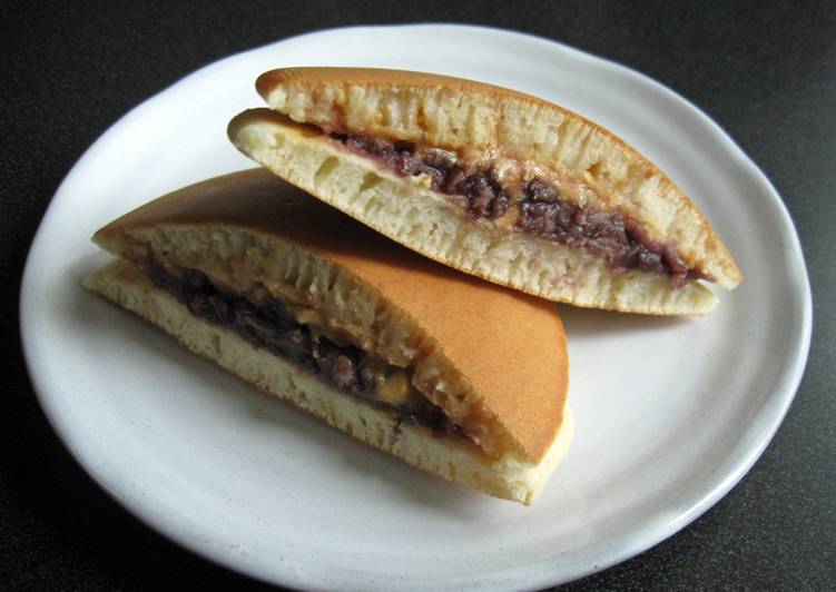 Simple Way to Make Any-night-of-the-week Dorayaki with Peanut Butter