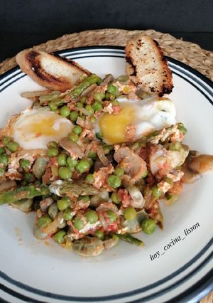 Foto principal de Huevos con verduras