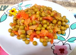 Foto principal de Guisantes con sofrito de tomate