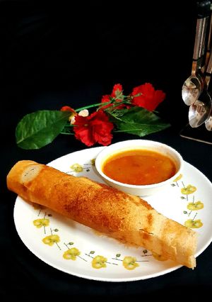 A picture of Instant Semolina-Wheat Flour Dosa.