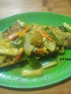 Foto resep Ikan cukil bumbu acar kuning