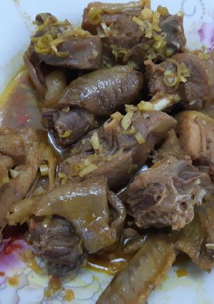 Hình của món Gà xào sả ớt.