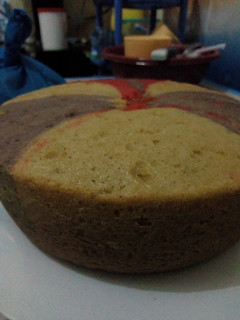 A picture of Vanilla marble cake.