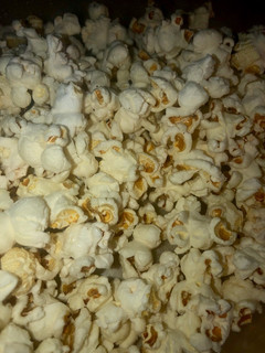 A picture of Kettle corn.