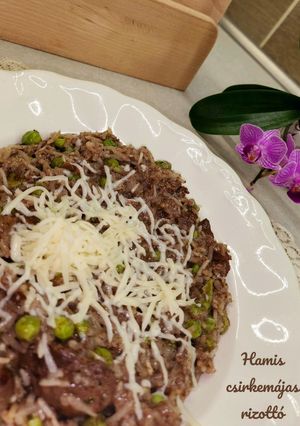 Hamis csirkemájas rizottó 🍚🫛 recept fotója
