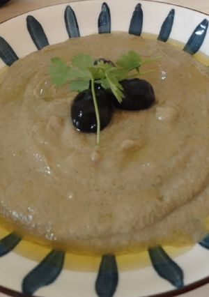 صورة لوصفة سلطة البابا غنوج الإقتصادية 🥰