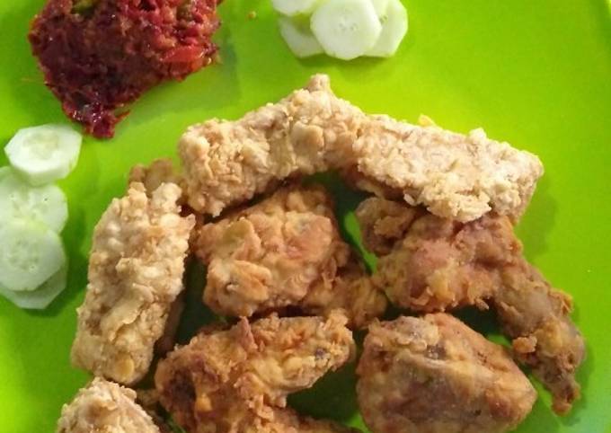 22. Ayam Goreng Sambal Terasi